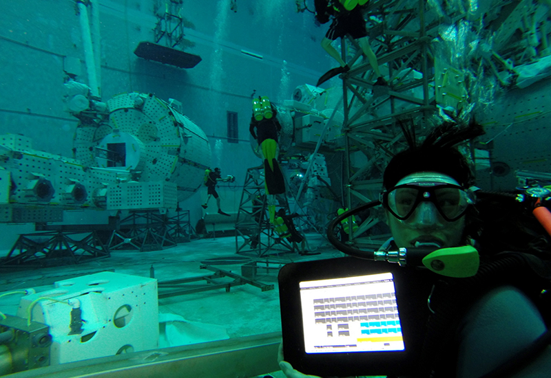 The Human Computer Interaction Group's Playbook Software is used in an underwater mission analog