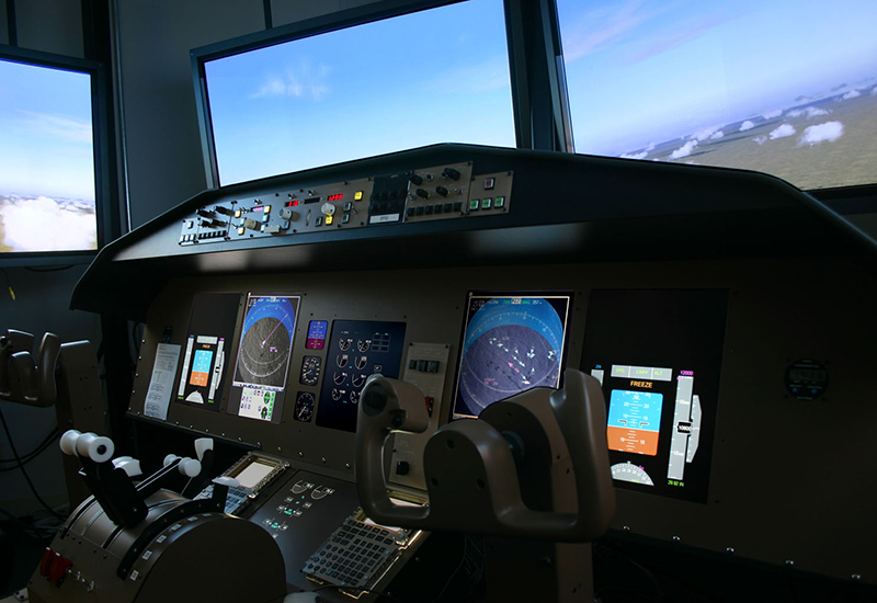 Flight Deck Display Research Laboratory (FDDRL) - Boeing 777 Simulator